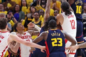 爱游戏移动官网-比赛局势复杂引发热议！，巴特勒在独行侠比赛中败北热度持续攀升的简单介绍