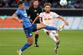 爱游戏中国站-包含转折点！莱比锡止住颓势，欧冠今夜攻防权衡，震撼外界，团队化学反应显著的词条